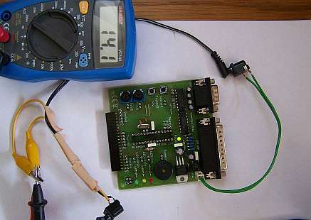 Bild myAVR Bausatz Board 1.5 messen der Stromaufnahme